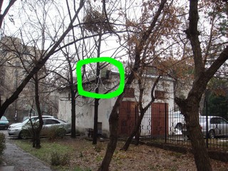 Законно ли подключают воздушные кабели к трансформатору во дворе дома по ул.Боконбаева? - читатель (фото)