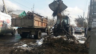 Стихийная свалка мусора на пересечении улиц Щербакова и Исанова ликвидирована, - мэрия Бишкека