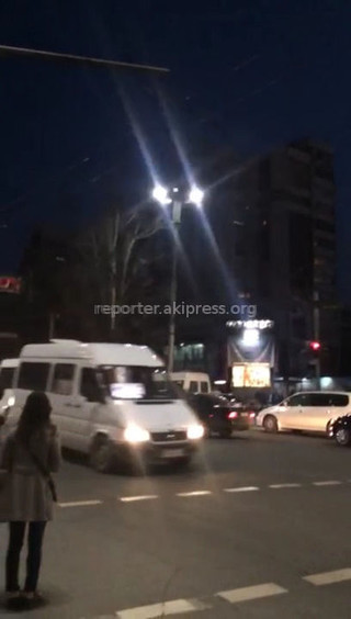 Неисправность уличного освещения по ул.Киевской устранена, - мэрия Бишкека