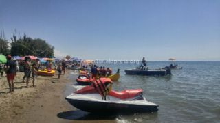 Госэкотехинспекция ответила на жалобы читателя о скутерах на пляжах Иссык-Куля