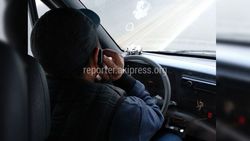 Водитель маршрутки №139 разговаривал по телефону во время пассажироперевозки