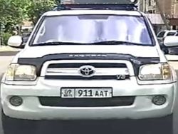 На Московская–Исанова водитель «Тойоты» выехал на встречную полосу (видео)
