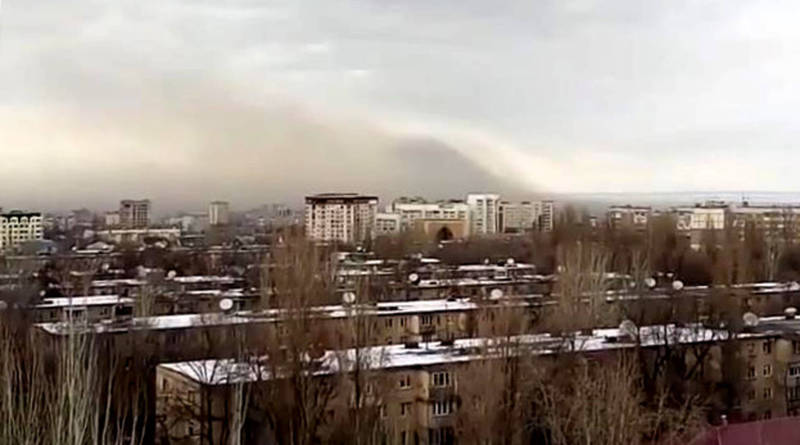 Бишкекчанин считает, что смог над городом не только от ТЭЦ, и показал это на видео