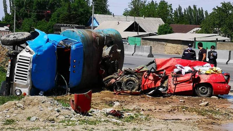 Трое пострадавших в ДТП в селе Александровка доставлены в больницу, - ответ УОБДД Чуйской области