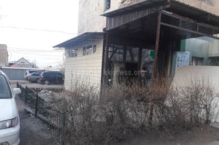 Мэрия Бишкека: Стройка возле дома №117 по проспекту Чуй ведется с разрешением