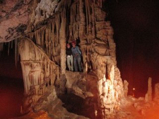 «Я — Репортер» собирает фотодосье Кыргызстана. Пещера со сталактитами <b>Чиль-Устун</b> <b>(фото)</b>