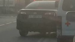 Toyota Camry выехала на встречку на Алматинке. Фото очевидца