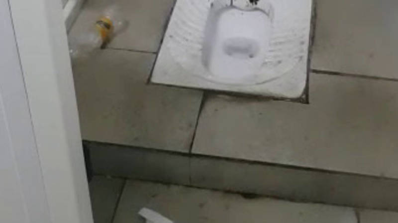 «Стыдно перед туристами». Состояние туалетов в аэропорту Тамчы. Ответ ОАО «МАМ»