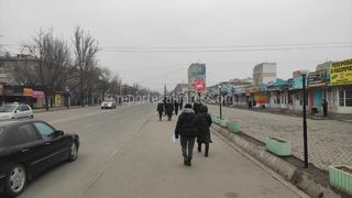 Администрация Октябрьского района ежедневно проводит рейд по Орто-Саю. Фото