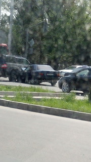На перекрестке Байтик Баатыра-Южной магистрали произошло ДТП (фото)