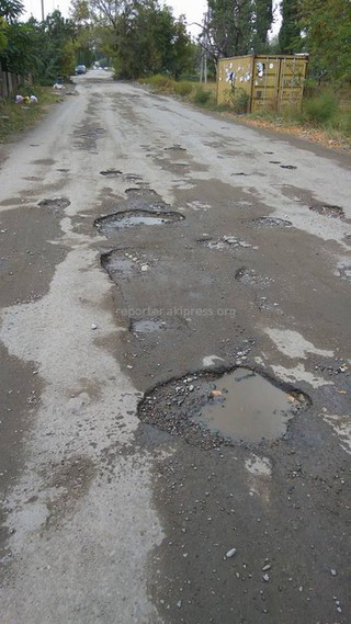 Дорога на ул.Кокчетавской будет отремонтирована в 2017 году, - мэрия Бишкека
