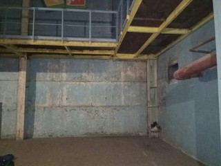 Условия тренировочного зала для борцов в Таш-Кумыре оставляют желать лучшего, - читатель <i>(фото)</i>