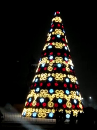 Видео — Репетиция зажжения главной елки Кыргызстана