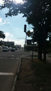 Реклама СТО демонтирована с дорожного знака на Ахунбаева-Бакаева (фото)