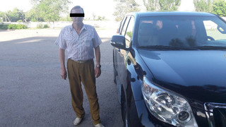 Задержан водитель, чуть не сбивший школьников на Байтик Баатыра-Скрябина <i>(фото)</i>