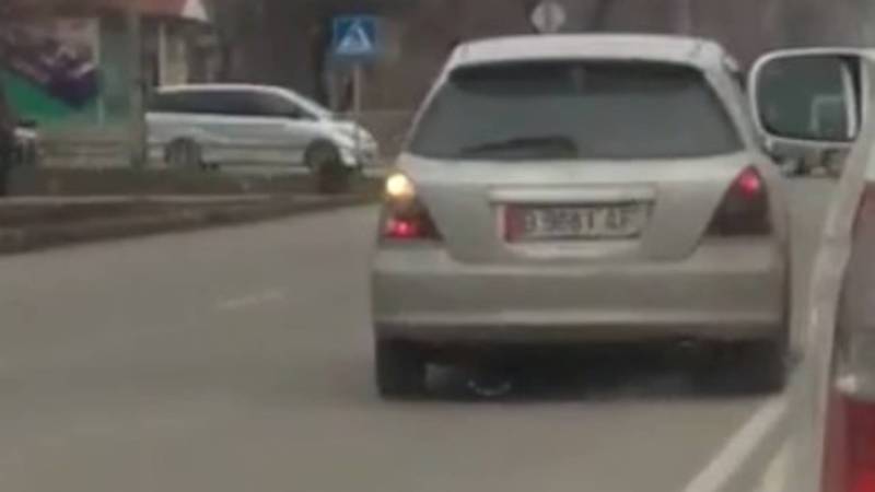 На Курманжан Датка-Салиева водитель«Тойоты» выехал на встречную полосу - очевидец (видео)