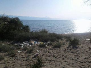 На пляже села Кызыл-Суу Джети-Огузского района скопился мусор, - читатель (видео)