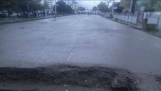 Когда закончат ремонт на проспекте Чуй в районе Ошского рынка? - житель Бишкека