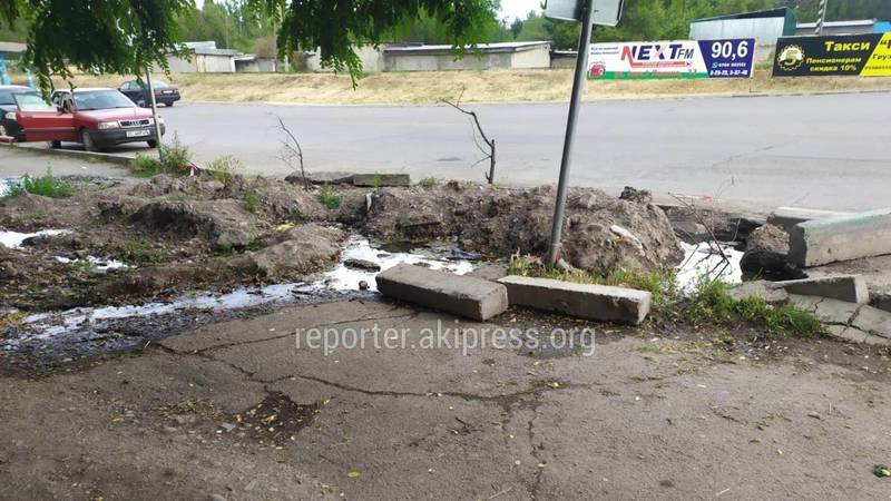На ул.Фрунзенская в Кара-Балте утечку воды устранят в начале июля