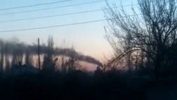 Житель Таласской области жалуется на дым из трубы молокозавода. Видео