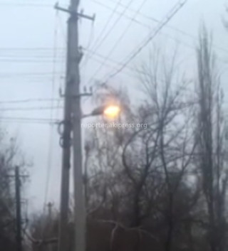 Ночное освещение по улице Баялинова горело в связи со сменой ламп