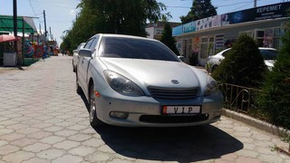 Патрульная милиция Иссык-Куля ориентирована на задержание «Тойоты Виндом» с подложными номерами VIP и тонировкой <i>(фото)</i>