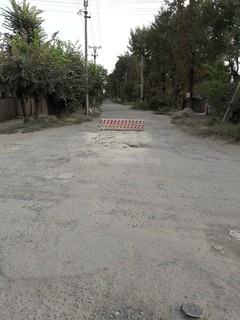На каком участке улицы Школьной в Бишкеке будет произведен ремонт дороги? - читатель (фото)