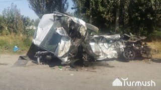 В Кара-Суйском районе произошло ДТП с участием маршрутки, есть погибший <i>(видео)</i>