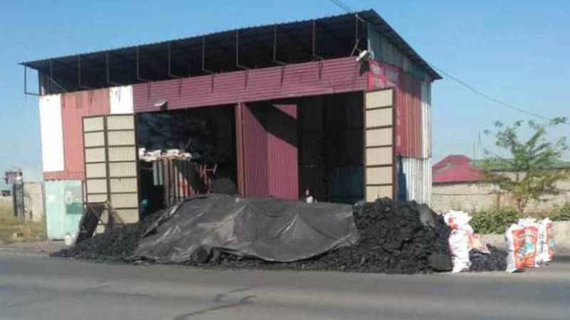 МТУ оштрафовало продавцов угля на улице Муромской, - мэрия