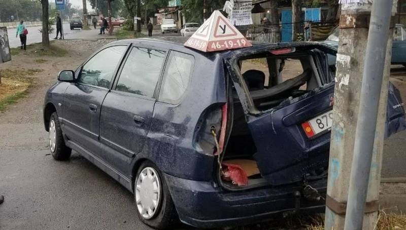 В Бишкеке машина автошколы столкнулась с BMW X5 (фото)