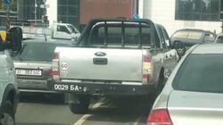 Машина военной автоинспекции минобороны нарушает ПДД. Фото