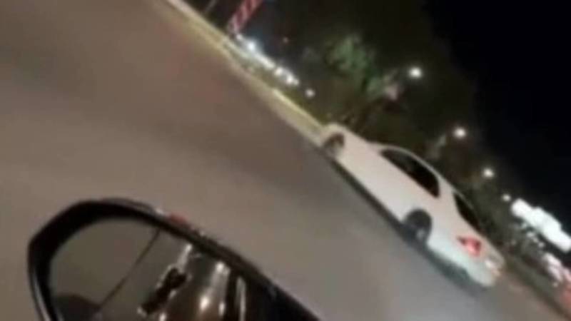 Патрульная милиция на 7,5 тыс. сомов оштрафовала водителя «Мерседеса», устроившего дрифт