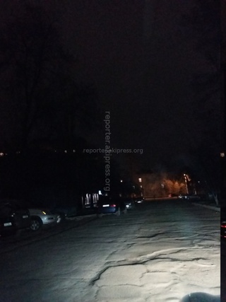 По улице Коенкозова нет ни одного фонаря и дорога разбита, - читатель <b><i> (фото) </i></b>