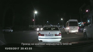 УПМ ГУВД Бишкека оштрафовало водителей маршруток, которые высаживали пассажиров в неположенных местах