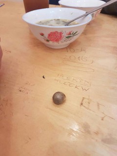В столовой столичной школы №6 в супе нашли улитку, - читатель (фото)