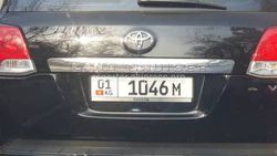 Бишкекчанин интересуется, настоящий ли госномер на автомобиле «Тойота»?