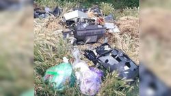 В районе ул.Тоголок Молдо вдоль берега БЧК разбросан мусор (фото)