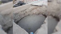 На Л.Толстого между улицами Ауэзова и Валиханова после ремонтных работ не закапывают яму