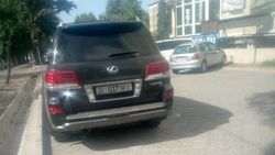 В Бишкеке замечен Lexus LX 570 c подложными номерами