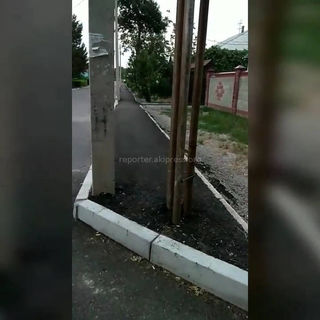 Житель возмущен ремонтом тротуара на ул.Тверской в Кызыл-Аскере (видео)