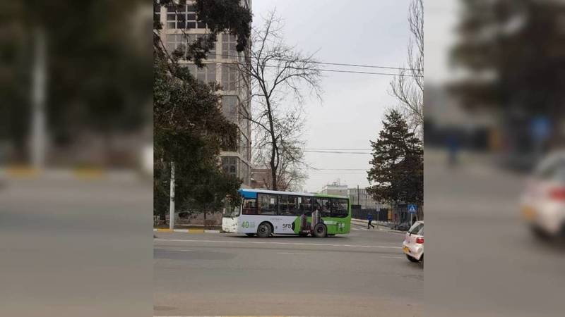 Автобус №8 нарушает утверждённый маршрут, проезжая по ул.Чокморова на участке от Турусбекова до Манаса, - горожанин