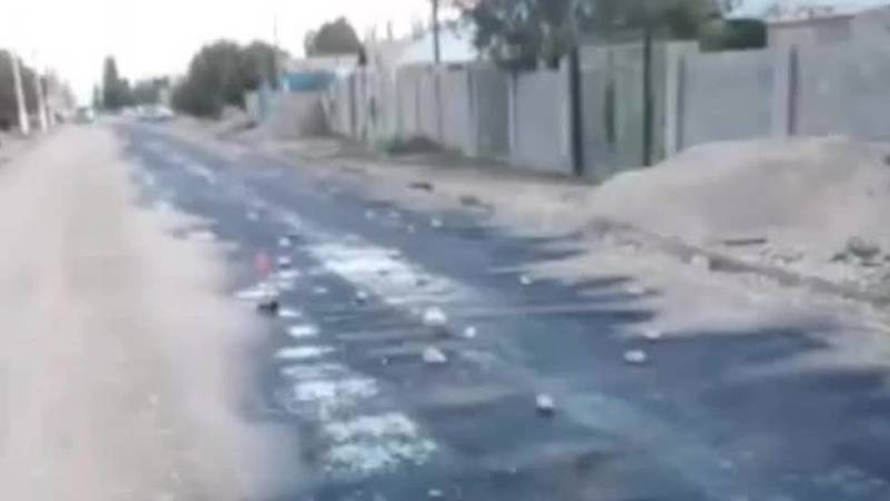 Житель Иссык-Куля жалуется на ремонт дороги в Чырпыкты. Видео