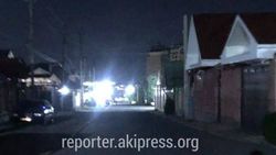 Бишкекчанин просит обозначить точные сроки установки освещения на улице Океева