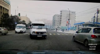 Маршрутка №135 выехала на встречку на Киевской, - очевидец