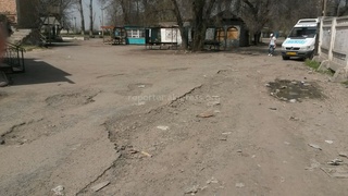 Много лет не ремонтируют ул. Дзержинского в городе Шопоков, - читатель <b><i>(фото)</i></b>