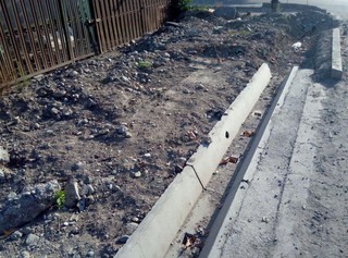 Будет ли завершен ремонт тротуара на пересечении улиц Тойгонбаева и Тимура Фрунзе? - читатель (фото)
