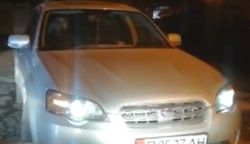 В Бишкеке на улице Чуйкова водитель «Субару» выехал на встречку и перекрыл проезд, - читатель (видео)