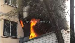 В квартире возле Орто-Сайского рынка произошел пожар <i>(видео)</i>