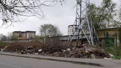 В мкр 7 рядом с домом №53 образовалась свалка, - бишкекчанин (фото)