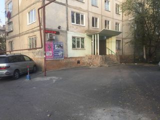 Ограждение из цепи возле дома №21 в 3 мкр демонтировано, - мэрия Бишкека